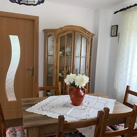 Casa Merys Holiday home Risnov